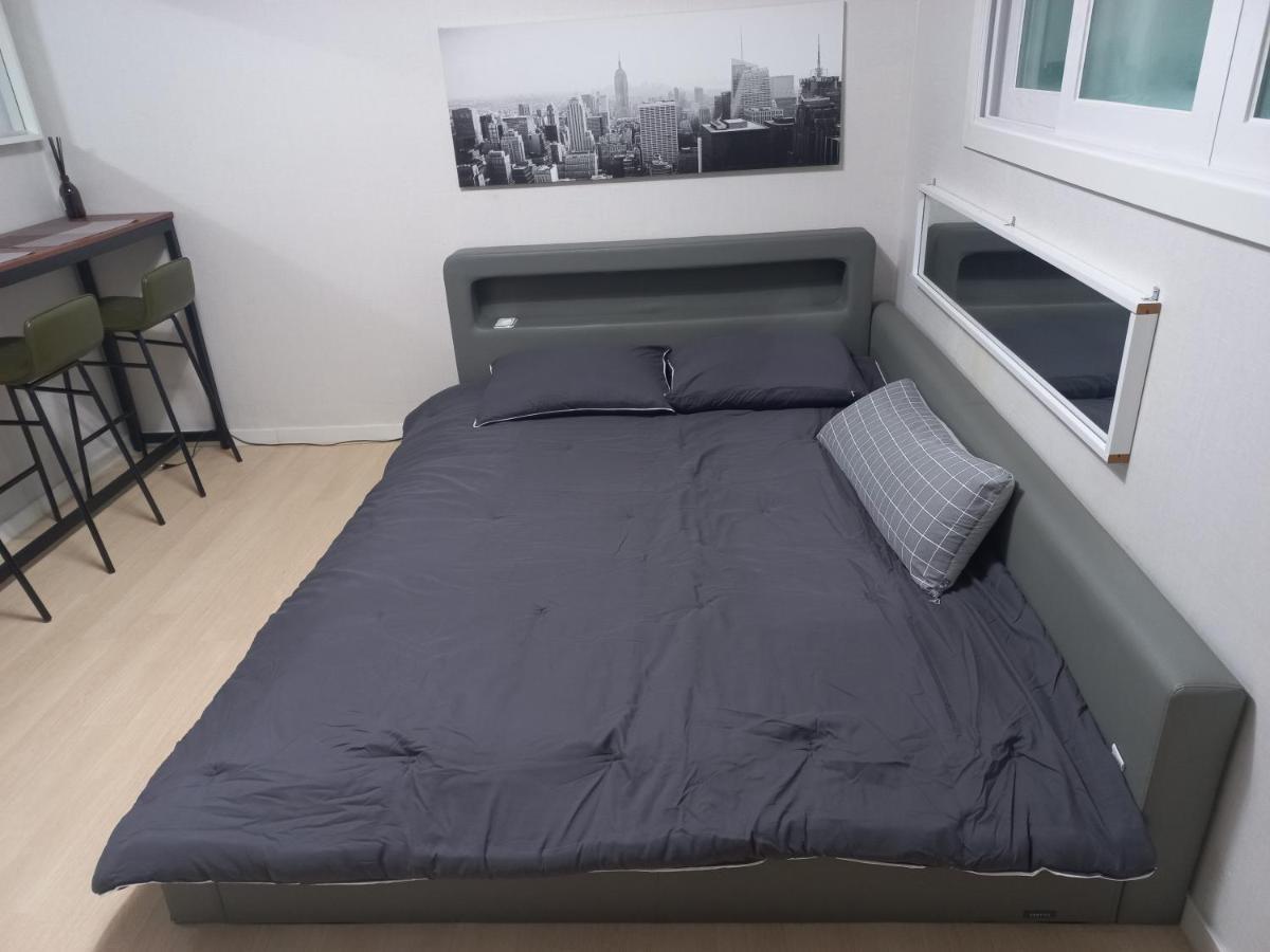 Newly Renovated 2 Bedroom Apartment #7 Seul Zewnętrze zdjęcie